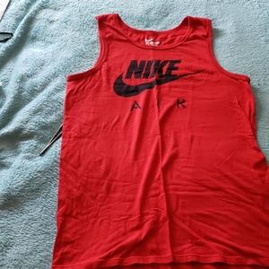 Nike tshirts